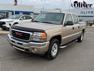 2005 GMC Sierra SLT Quad cab 4WD