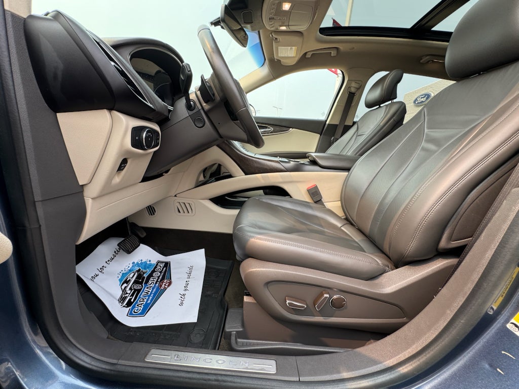 2019 Lincoln Nautilus Select AWD