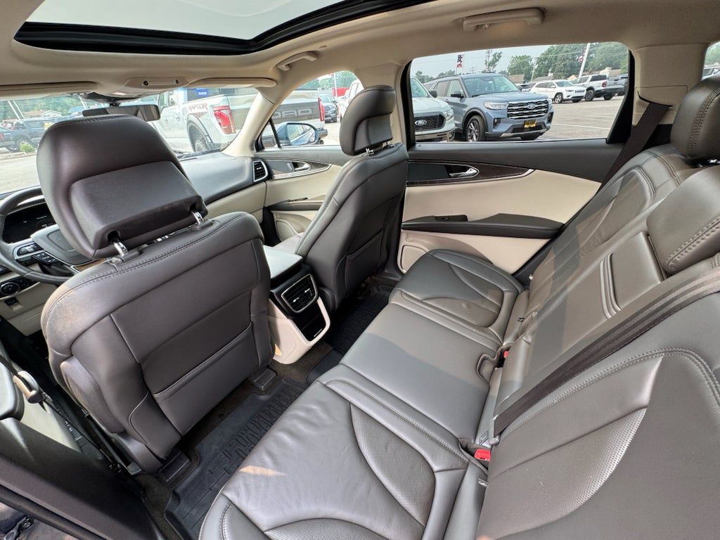 2019 Lincoln Nautilus Select AWD