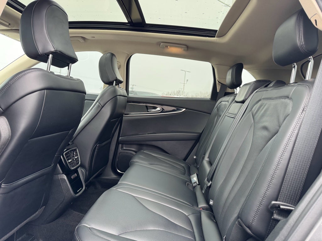 2022 Lincoln Nautilus Reserve AWD