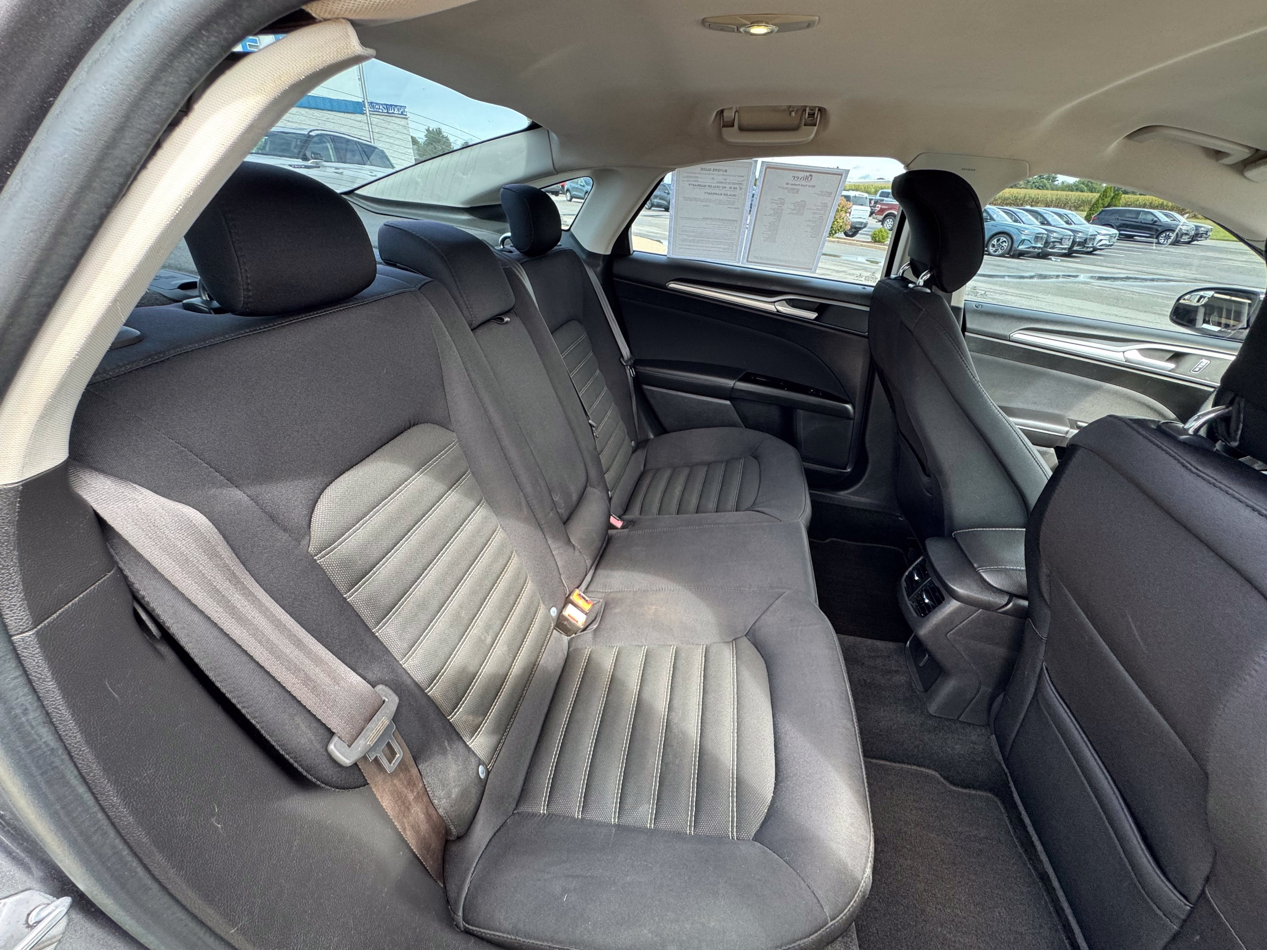 2014 Ford Fusion SE