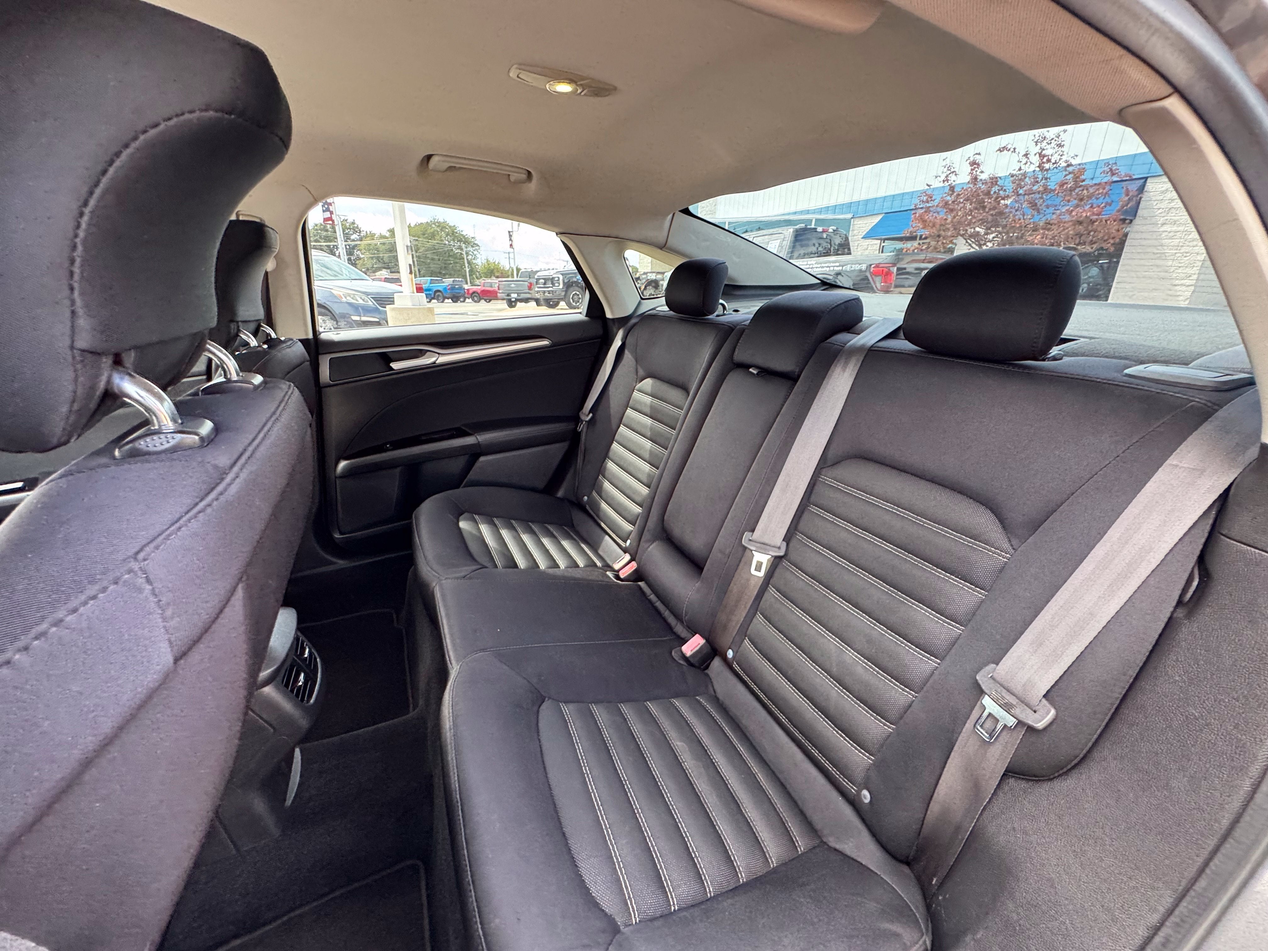 2014 Ford Fusion SE