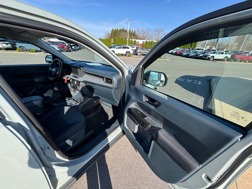 2024 Ford Maverick XL