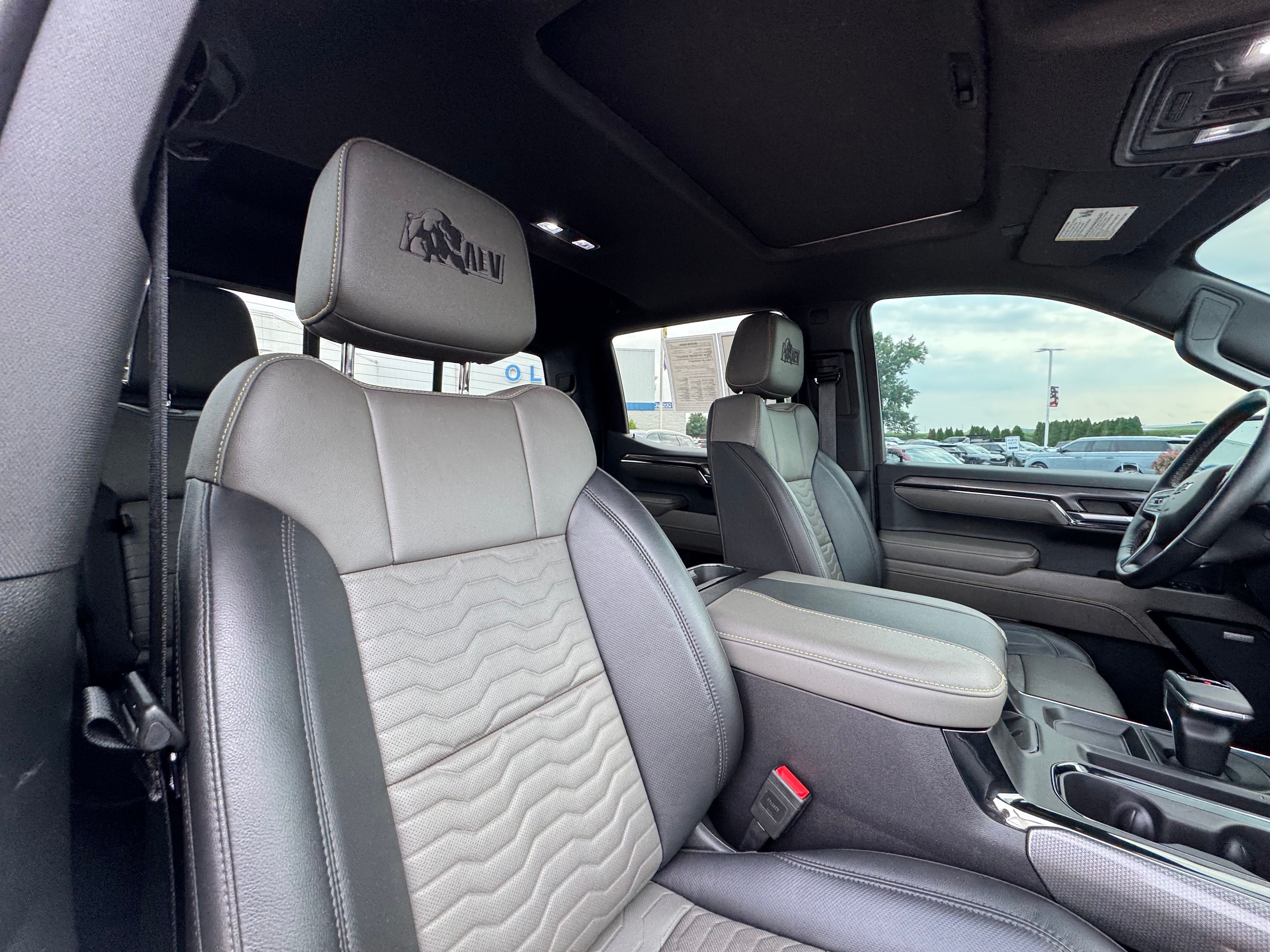 2024 Chevrolet Silverado 1500 ZR2