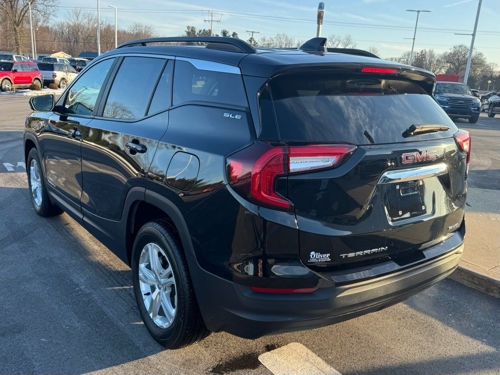 2023 GMC Terrain SLE