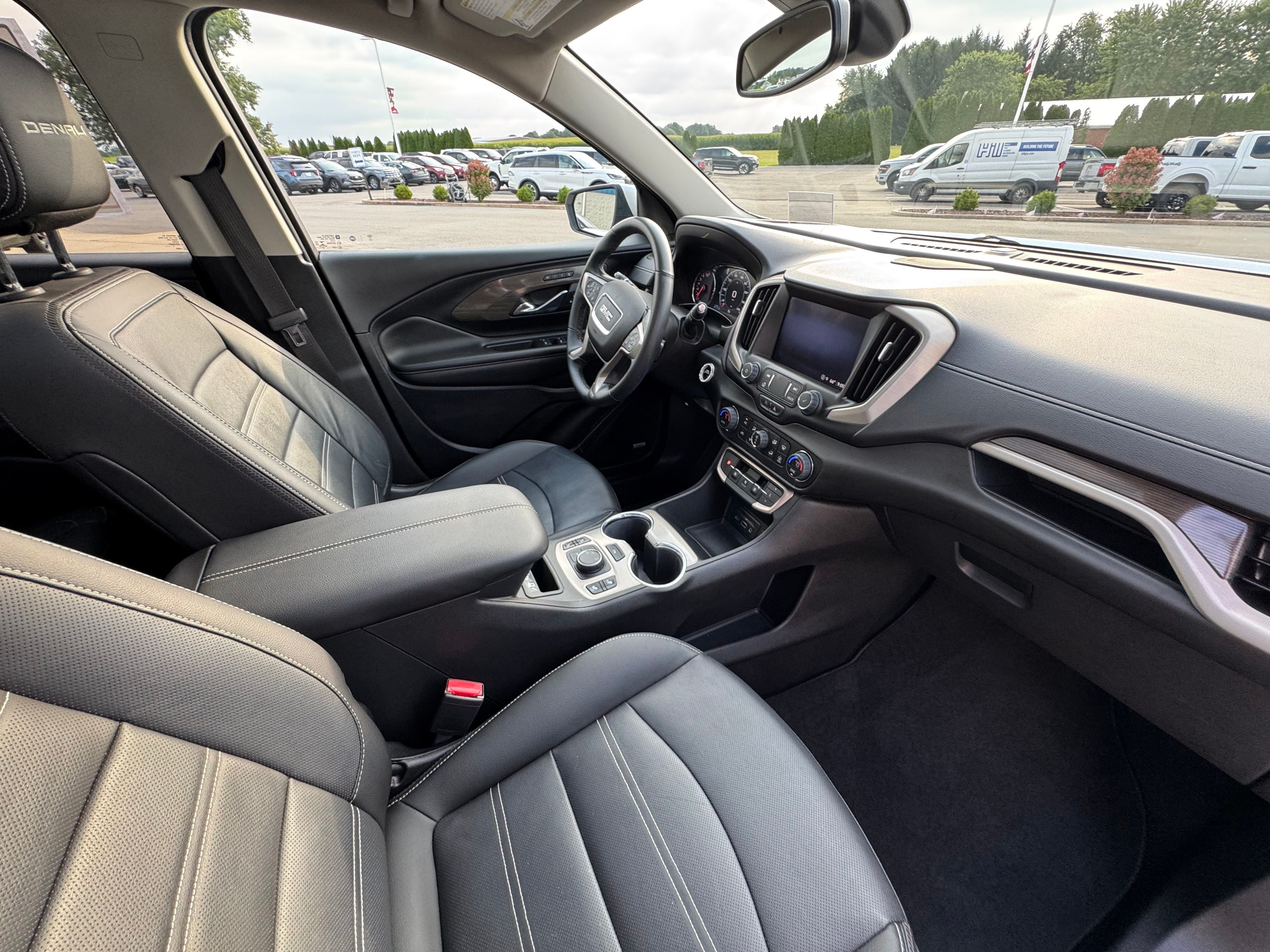2023 GMC Terrain Denali