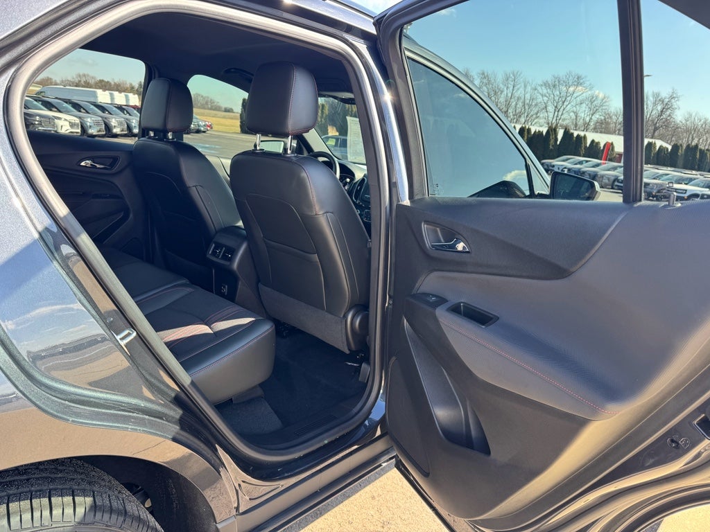 2022 Chevrolet Equinox RS AWD