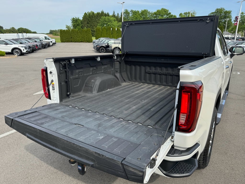 2022 GMC Sierra Denali 4WD