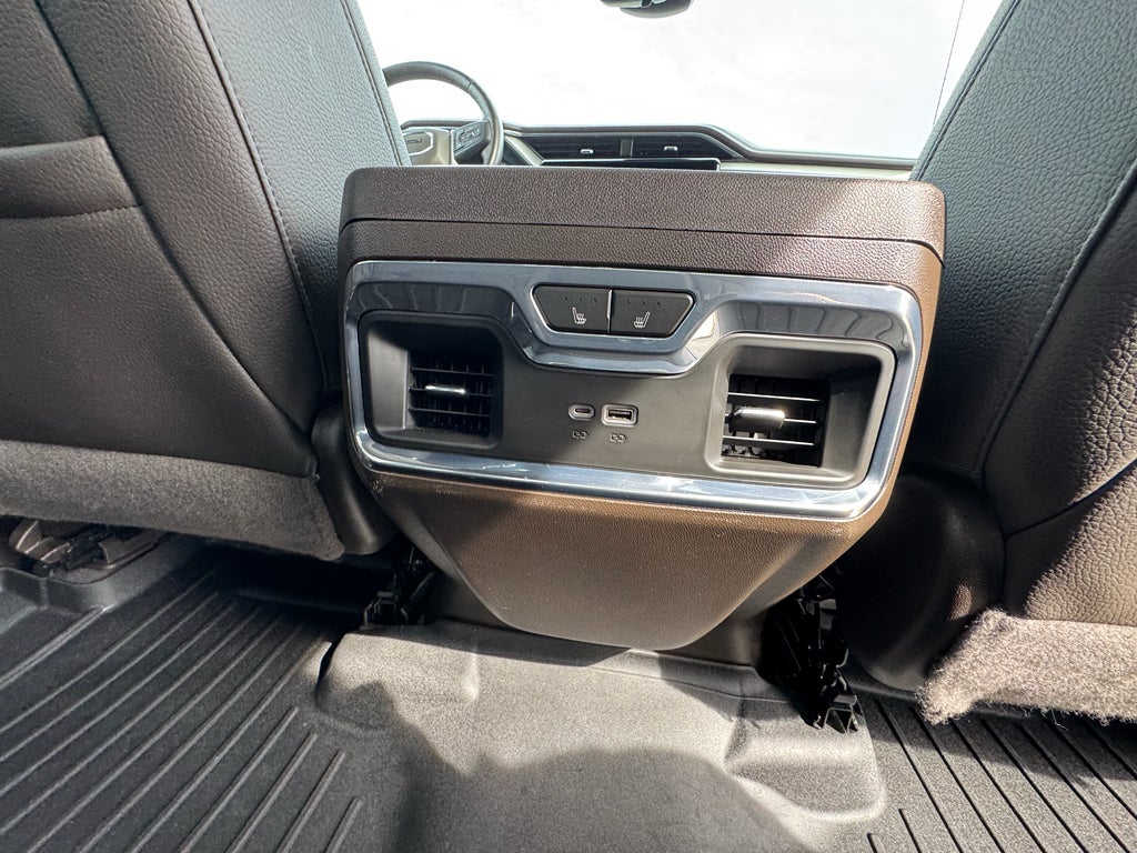 2022 GMC Sierra Denali 4WD