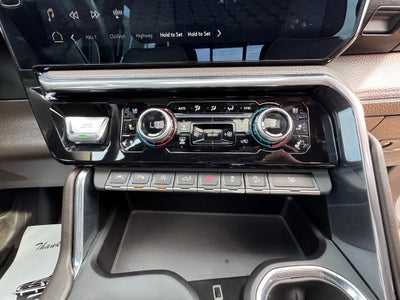 2022 GMC Sierra Denali 4WD