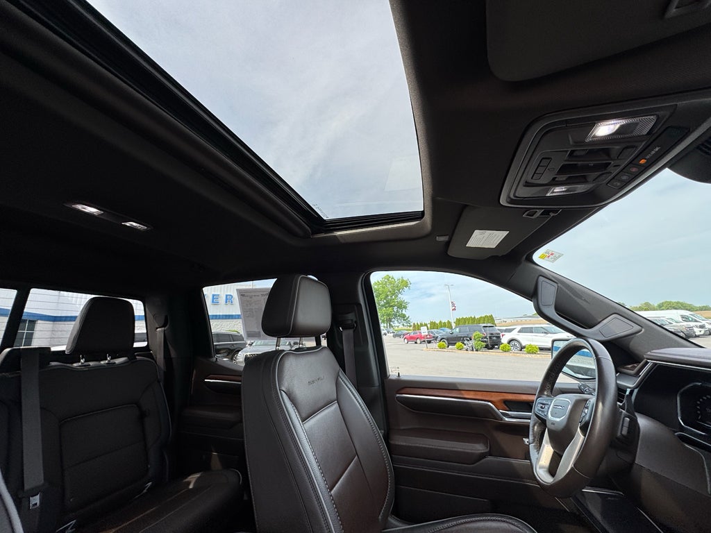 2022 GMC Sierra Denali 4WD