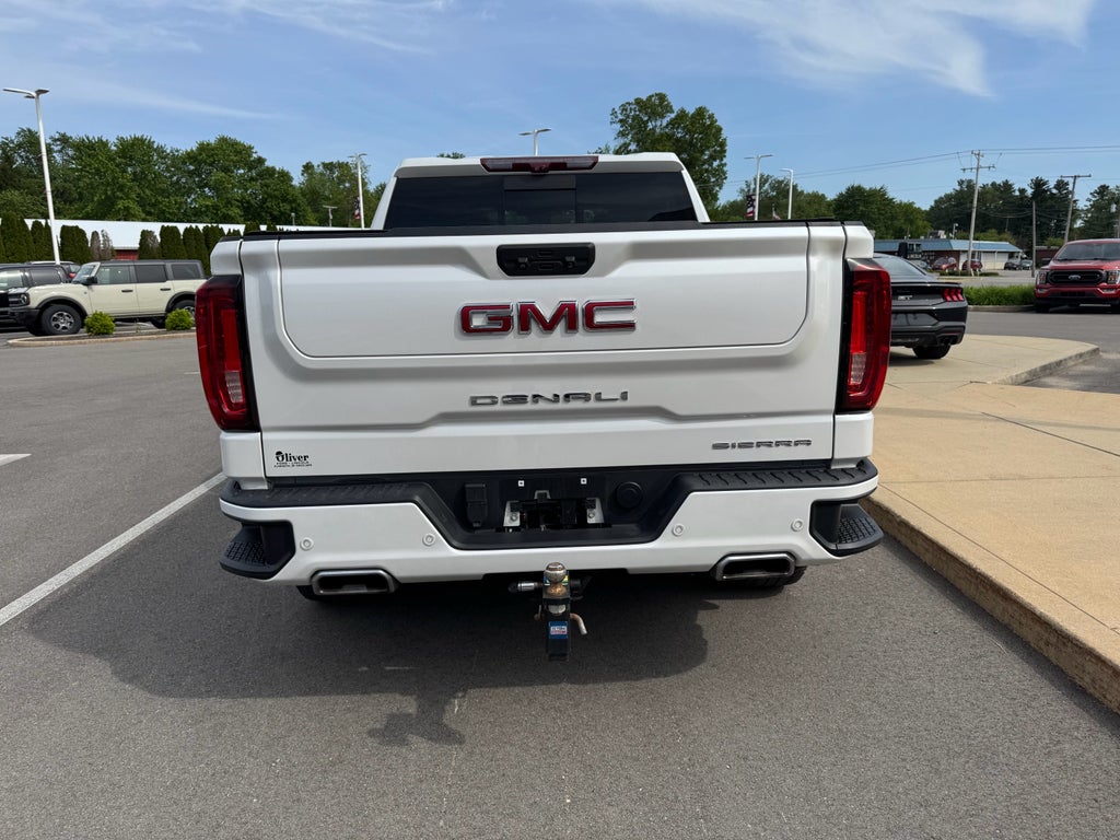 2022 GMC Sierra Denali 4WD