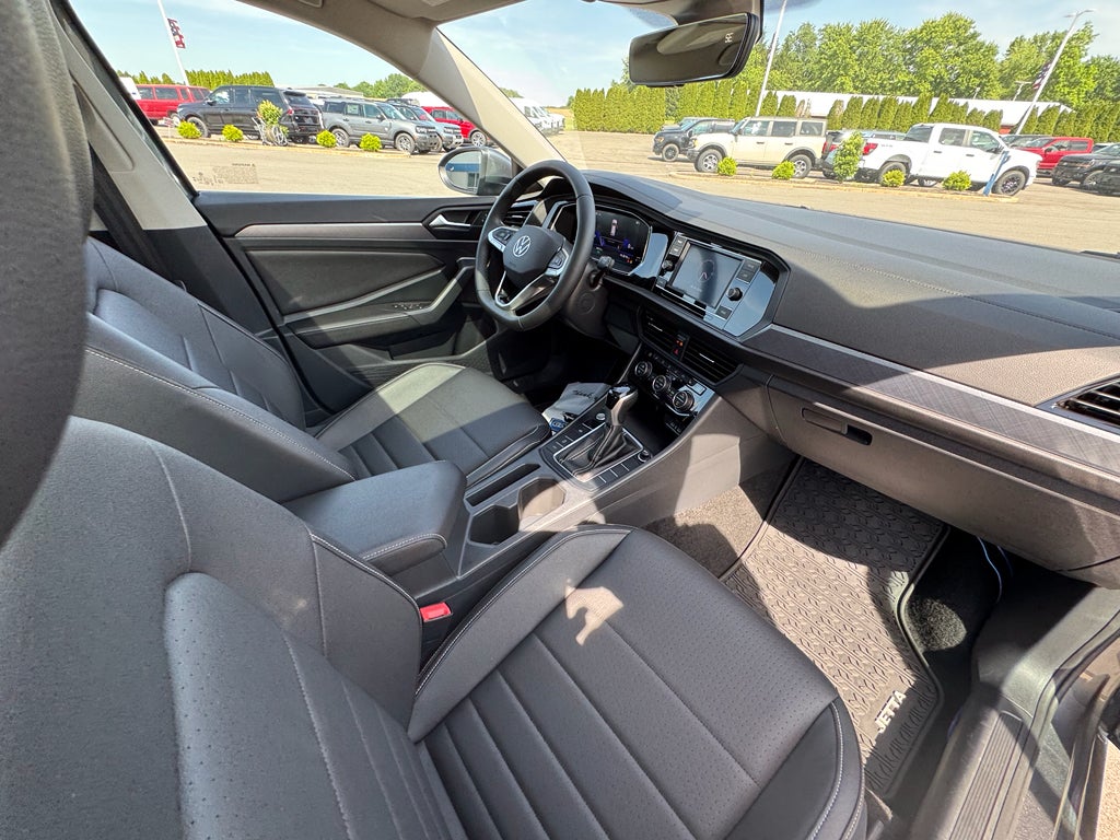 2024 Volkswagen Jetta SE FWD