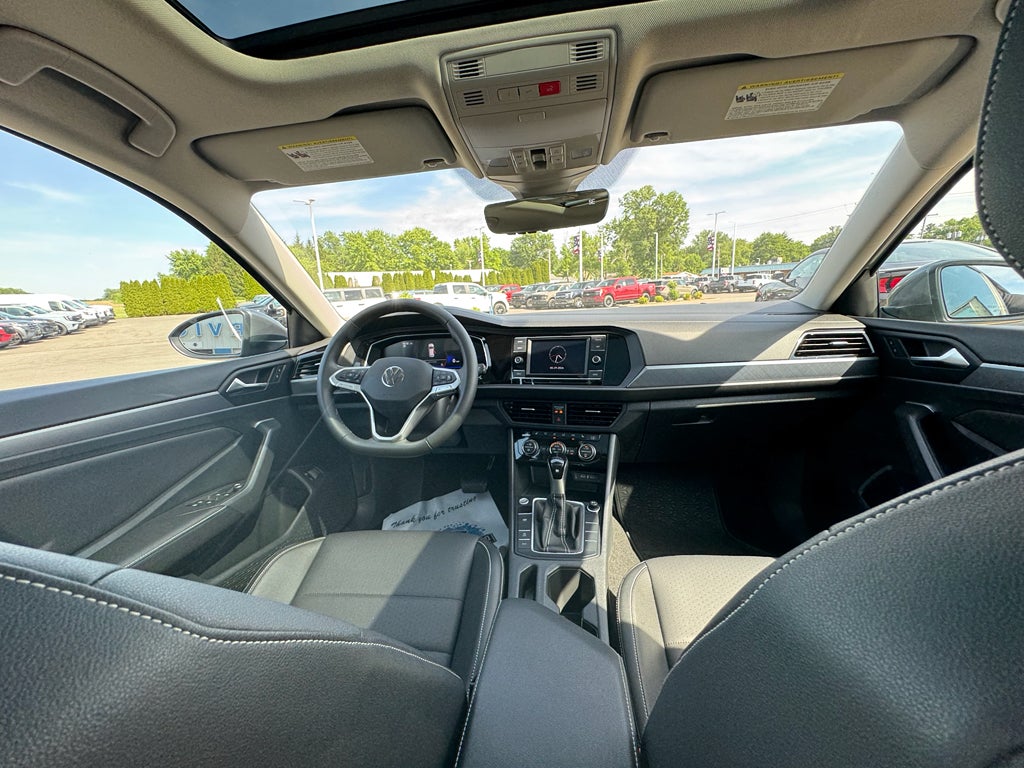 2024 Volkswagen Jetta SE FWD