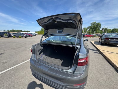 2024 Volkswagen Jetta SE FWD