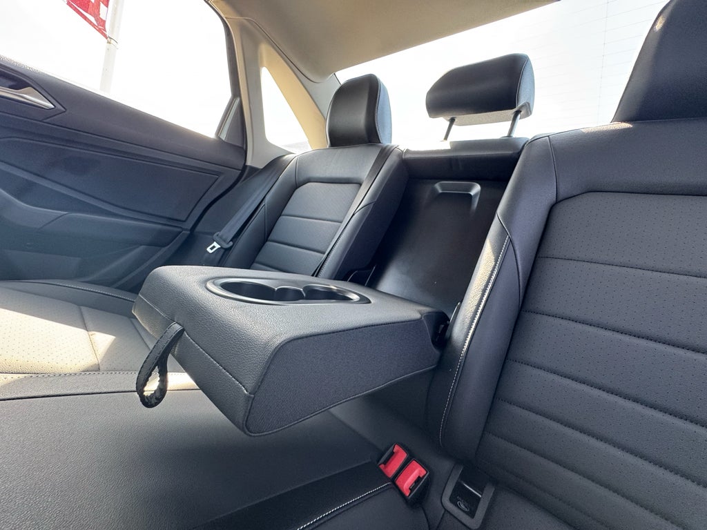 2024 Volkswagen Jetta SE FWD