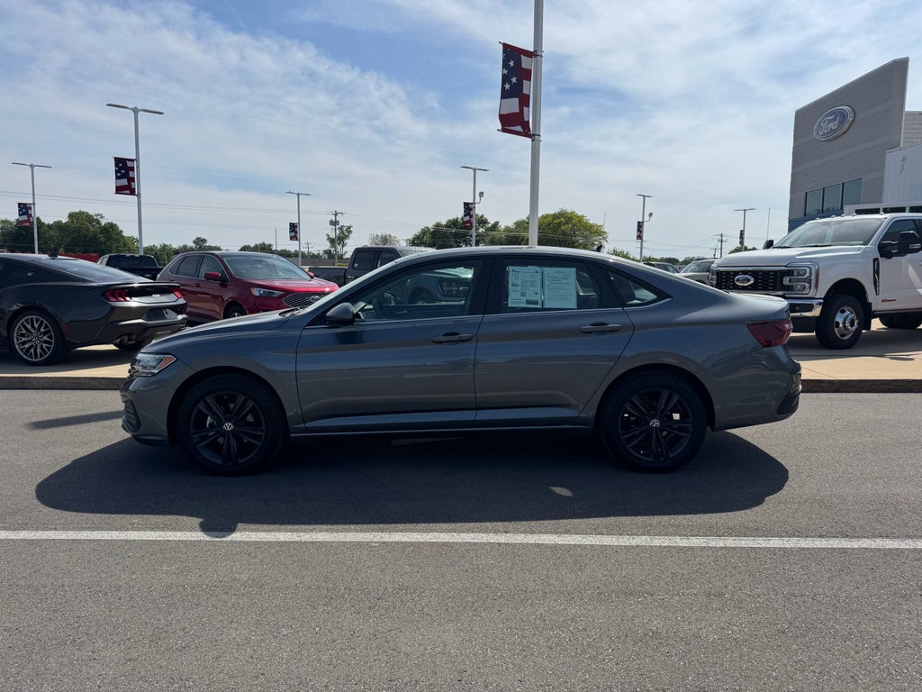 2024 Volkswagen Jetta SE FWD