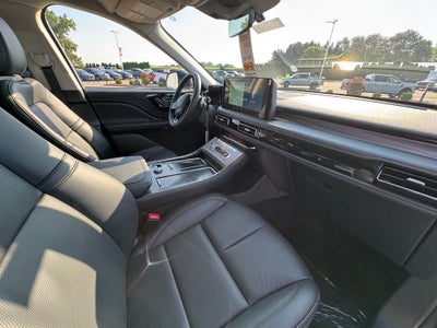 2027 Lincoln Aviator Premiere