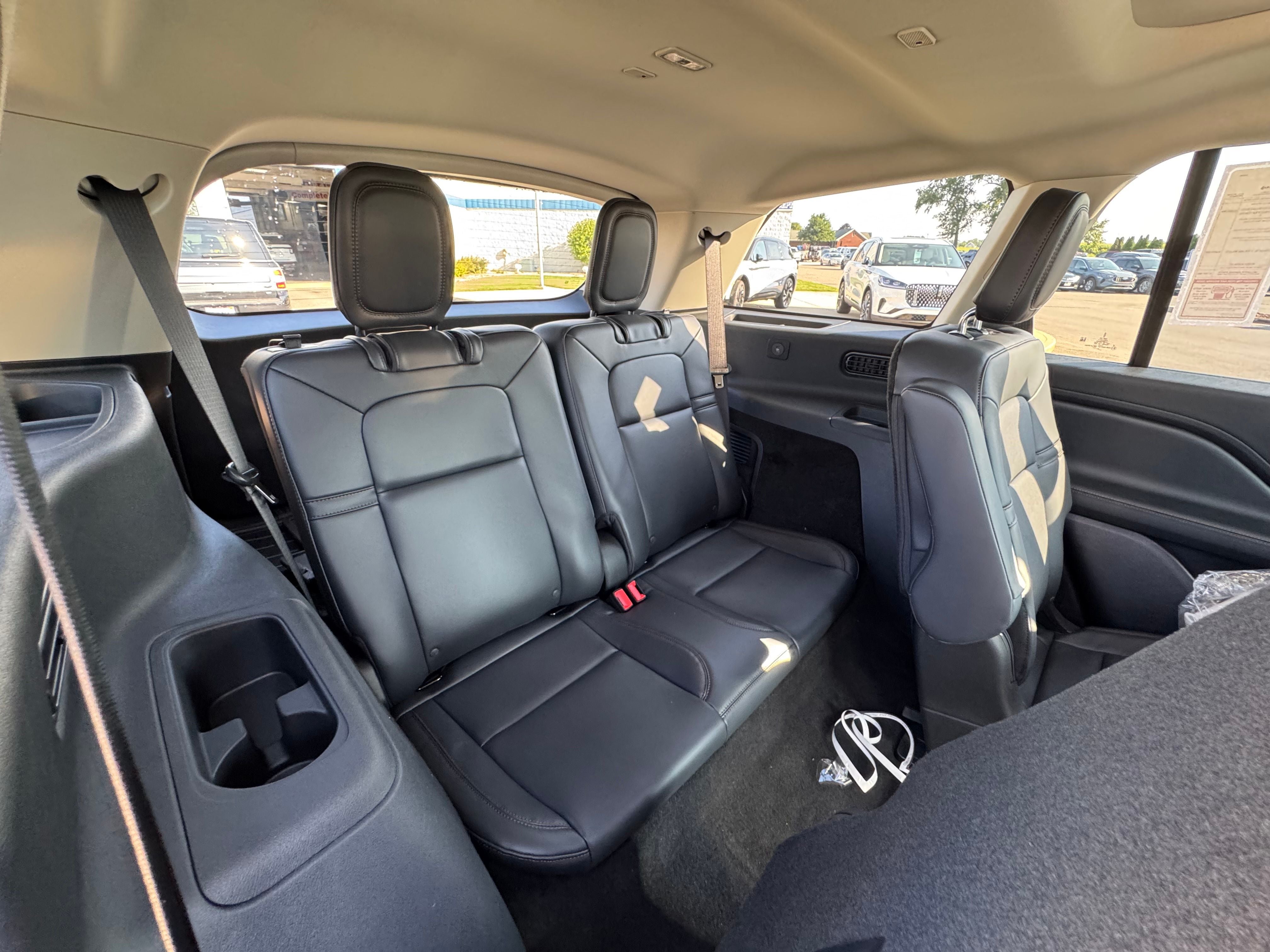2027 Lincoln Aviator Premiere