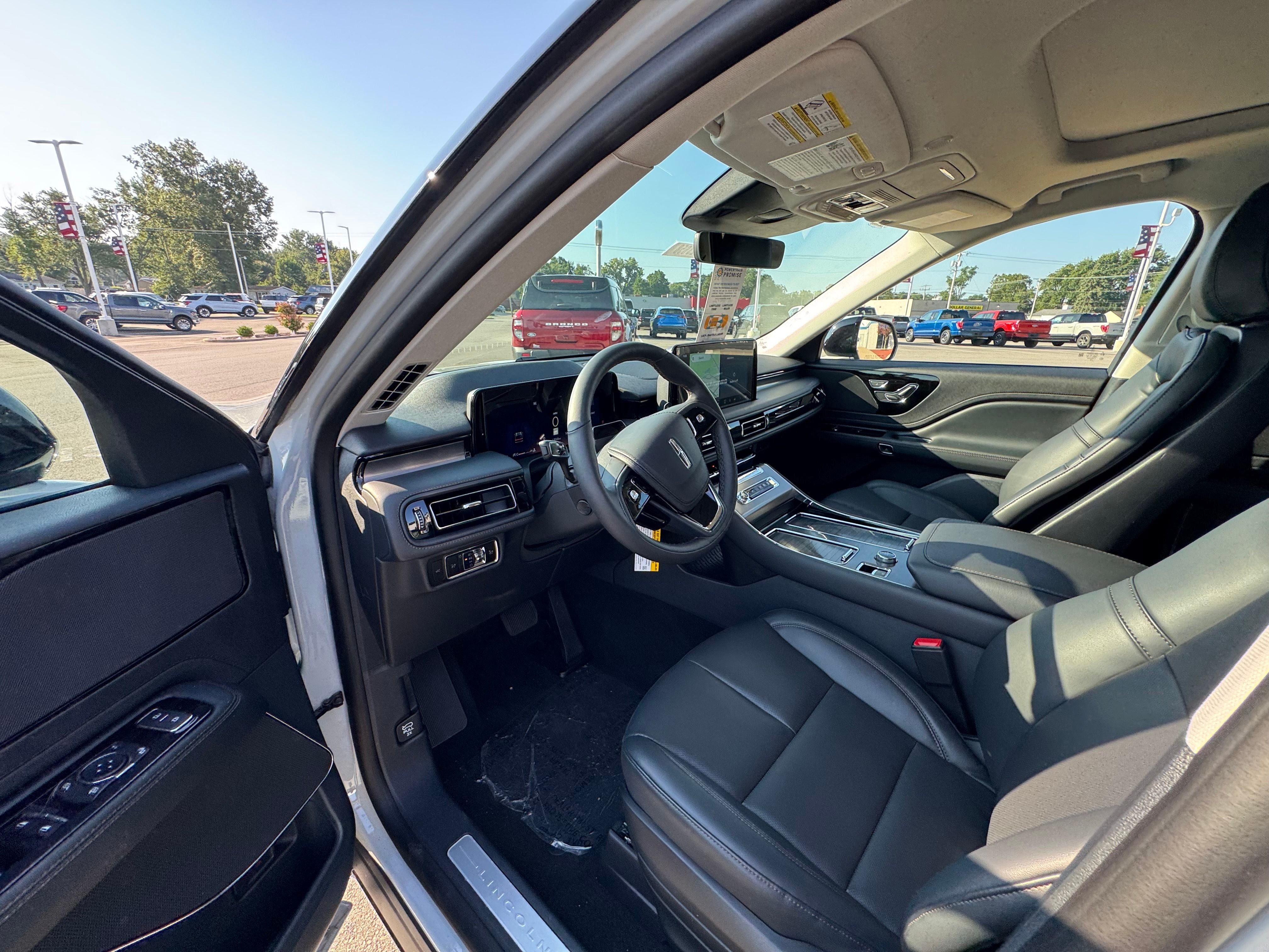 2027 Lincoln Aviator Premiere
