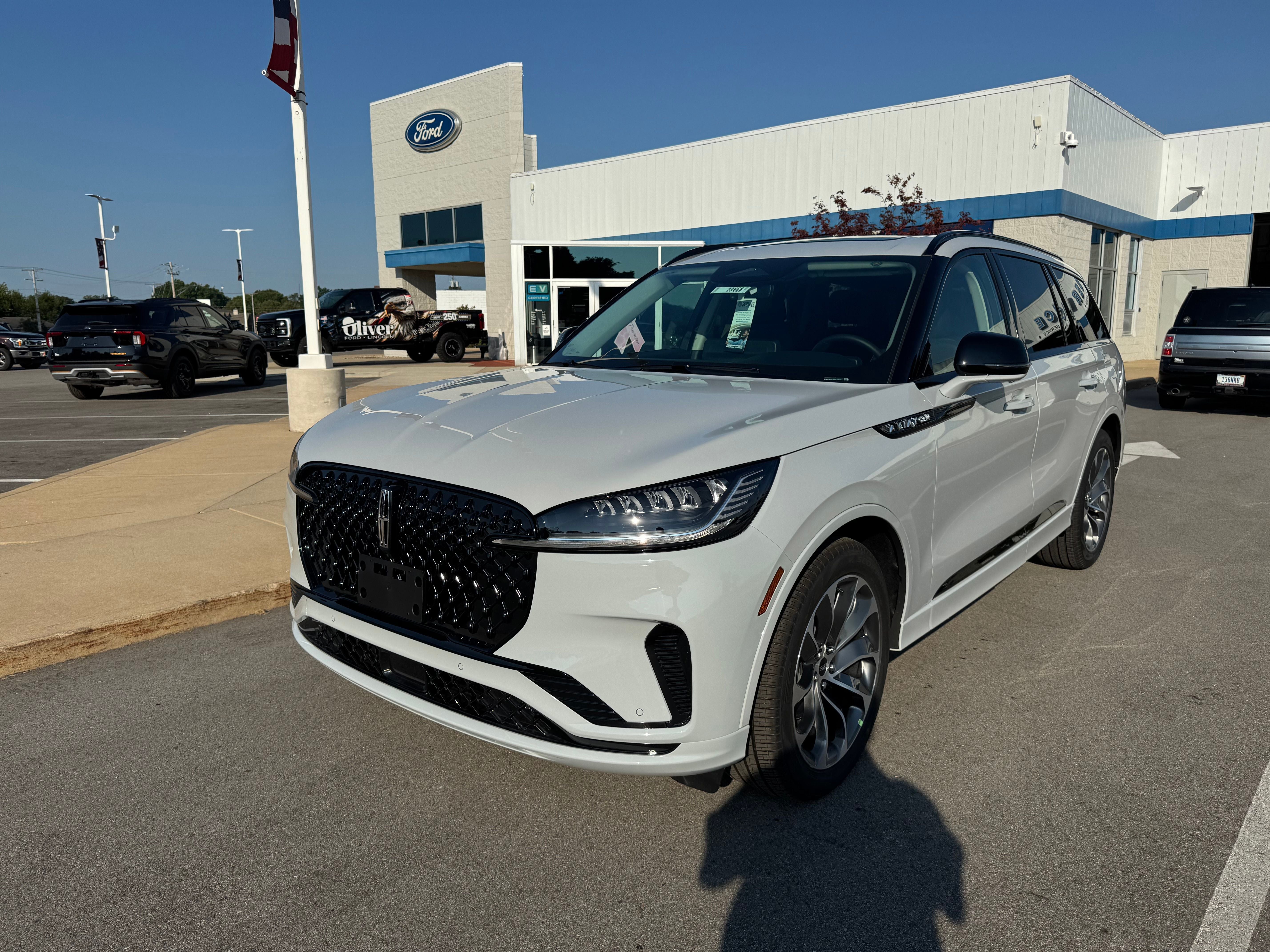 2027 Lincoln Aviator Premiere
