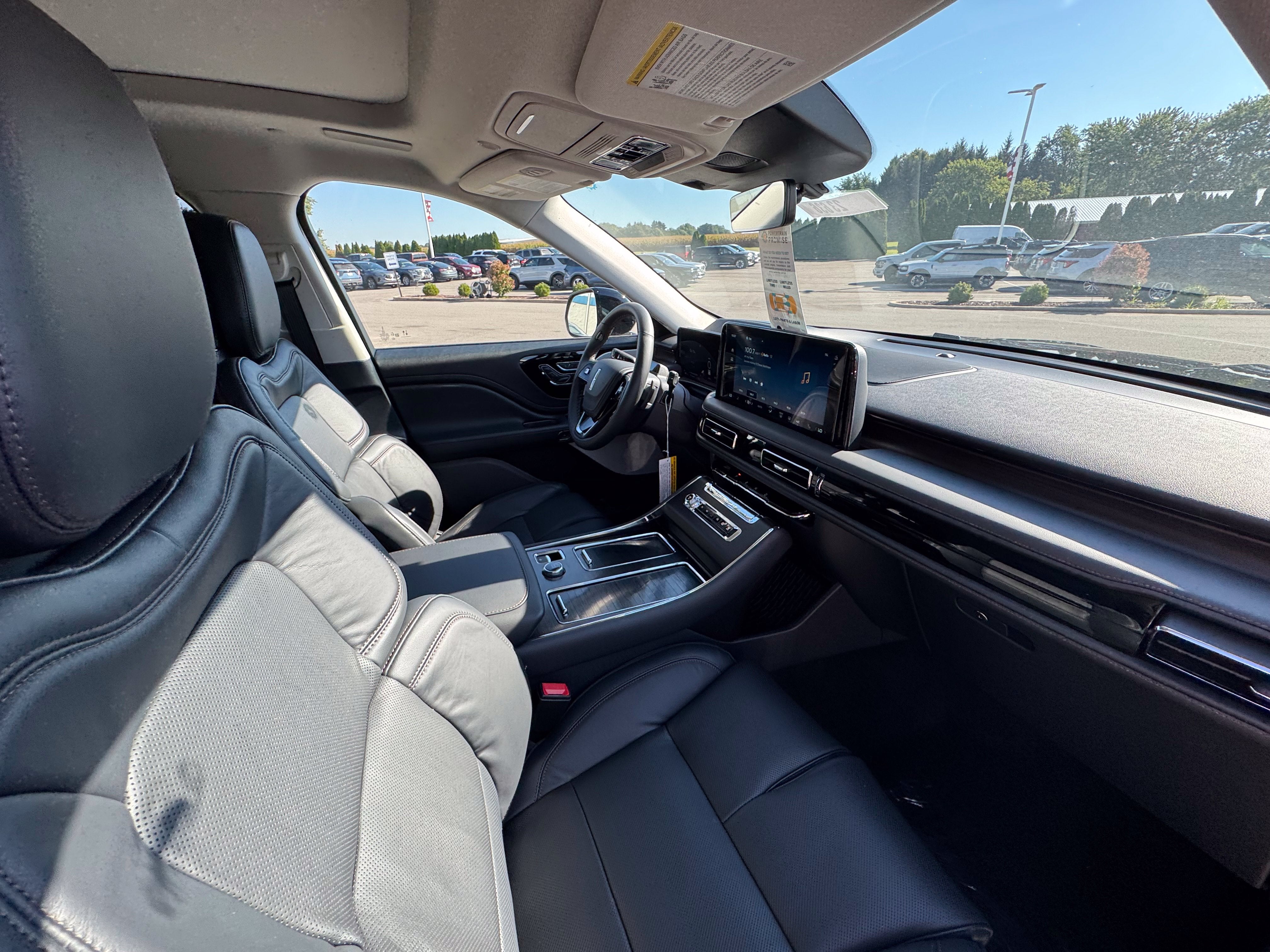2027 Lincoln Aviator Reserve