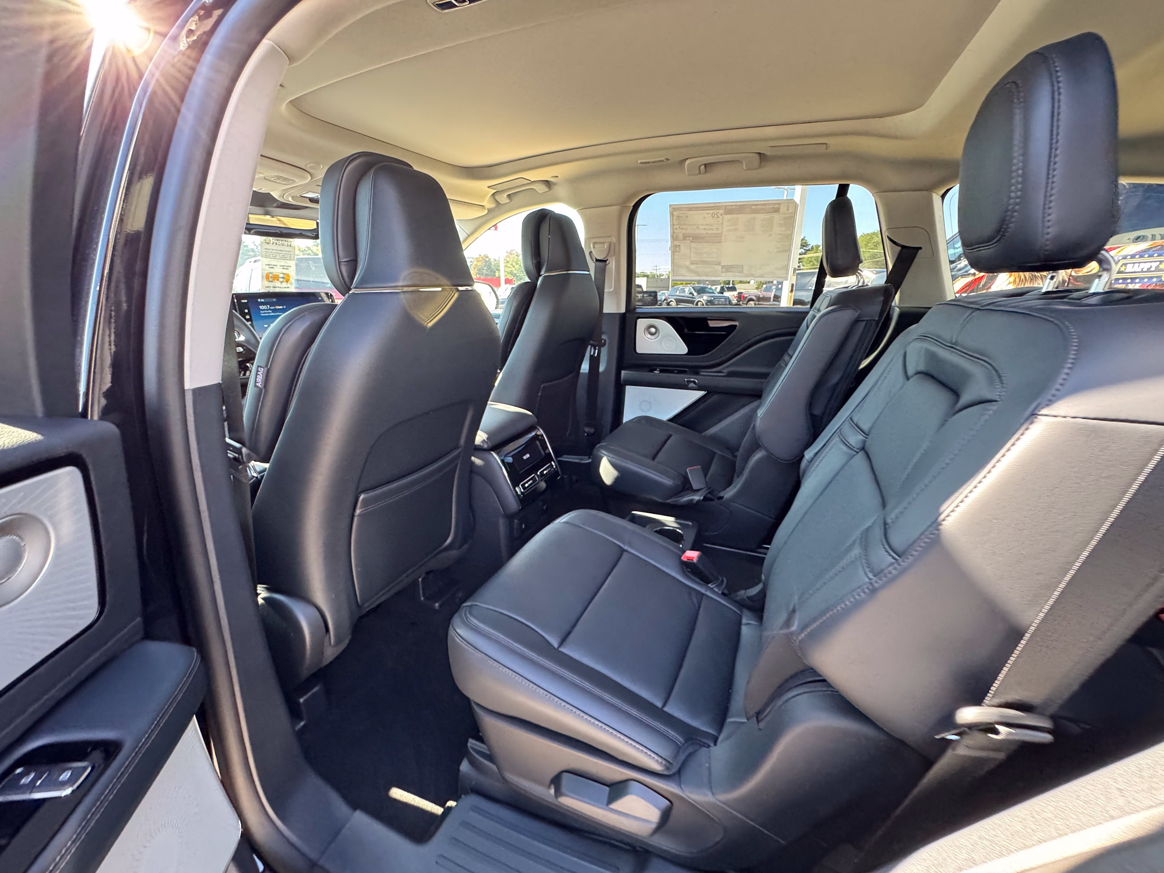 2027 Lincoln Aviator Reserve