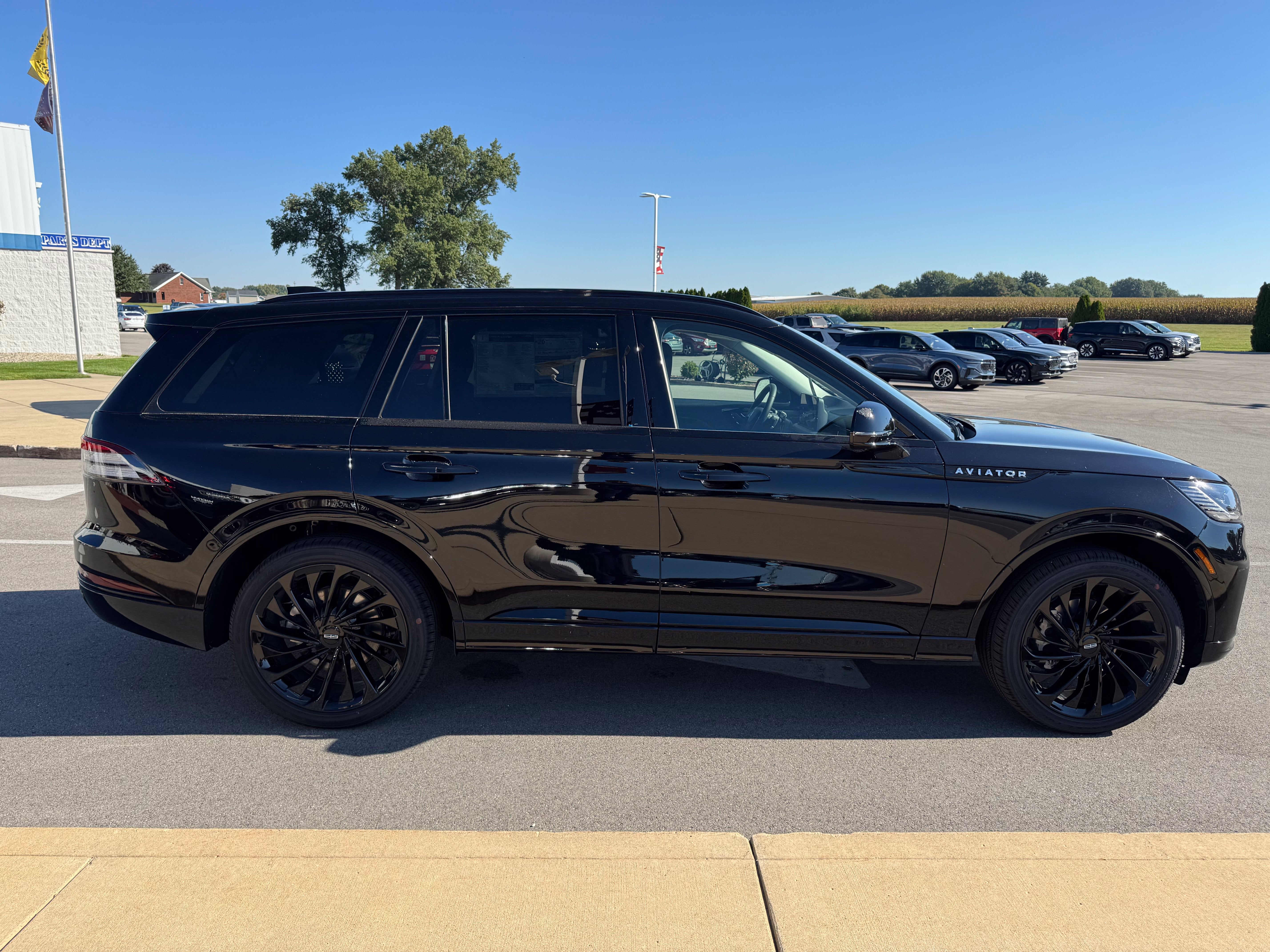 2027 Lincoln Aviator Reserve
