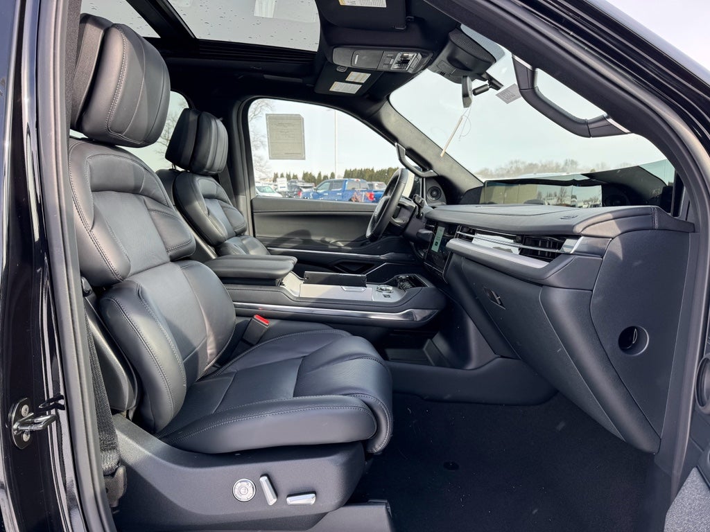 2026 Lincoln Navigator Reserve 4WD