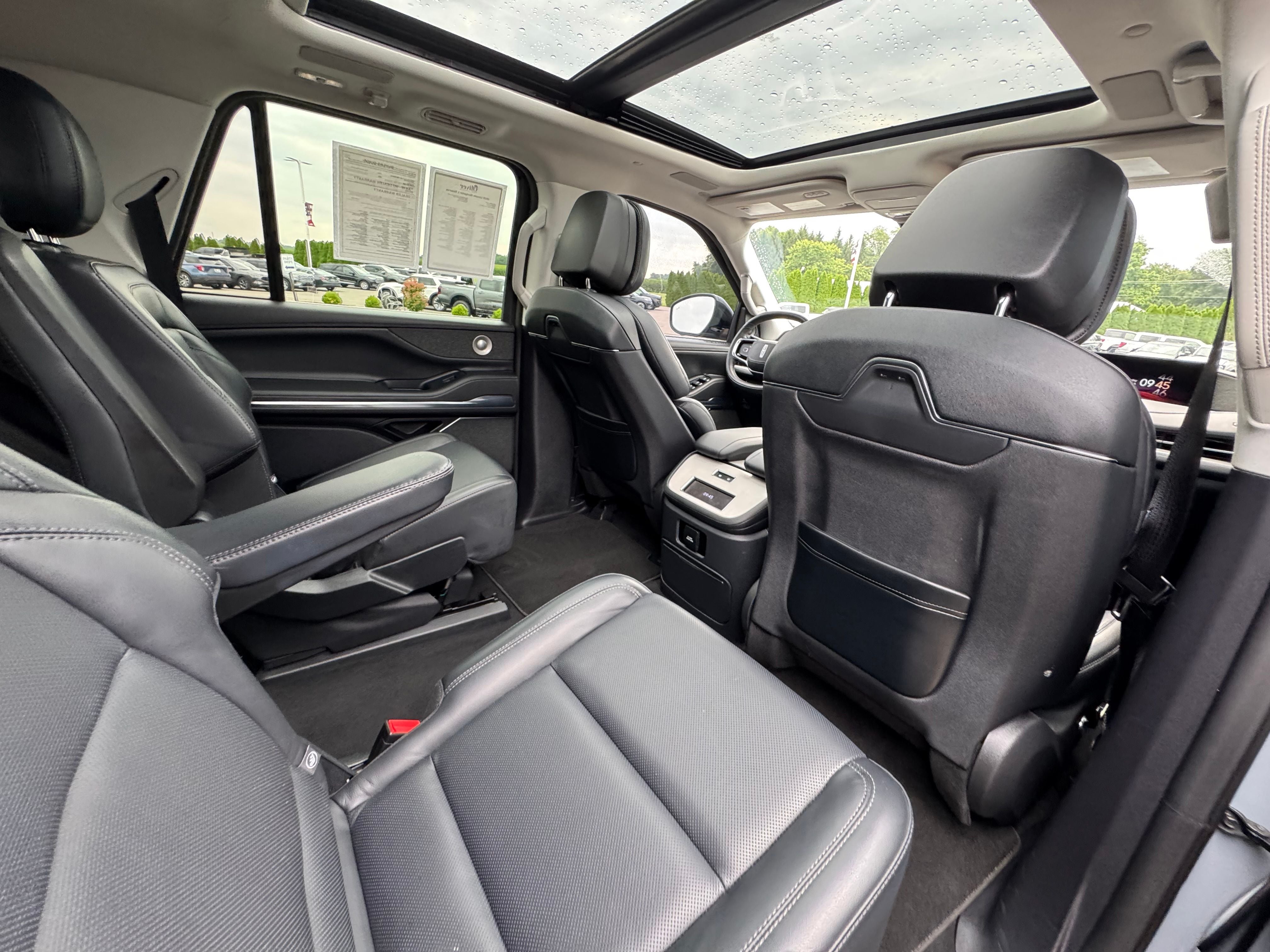 2025 Lincoln Navigator L Reserve