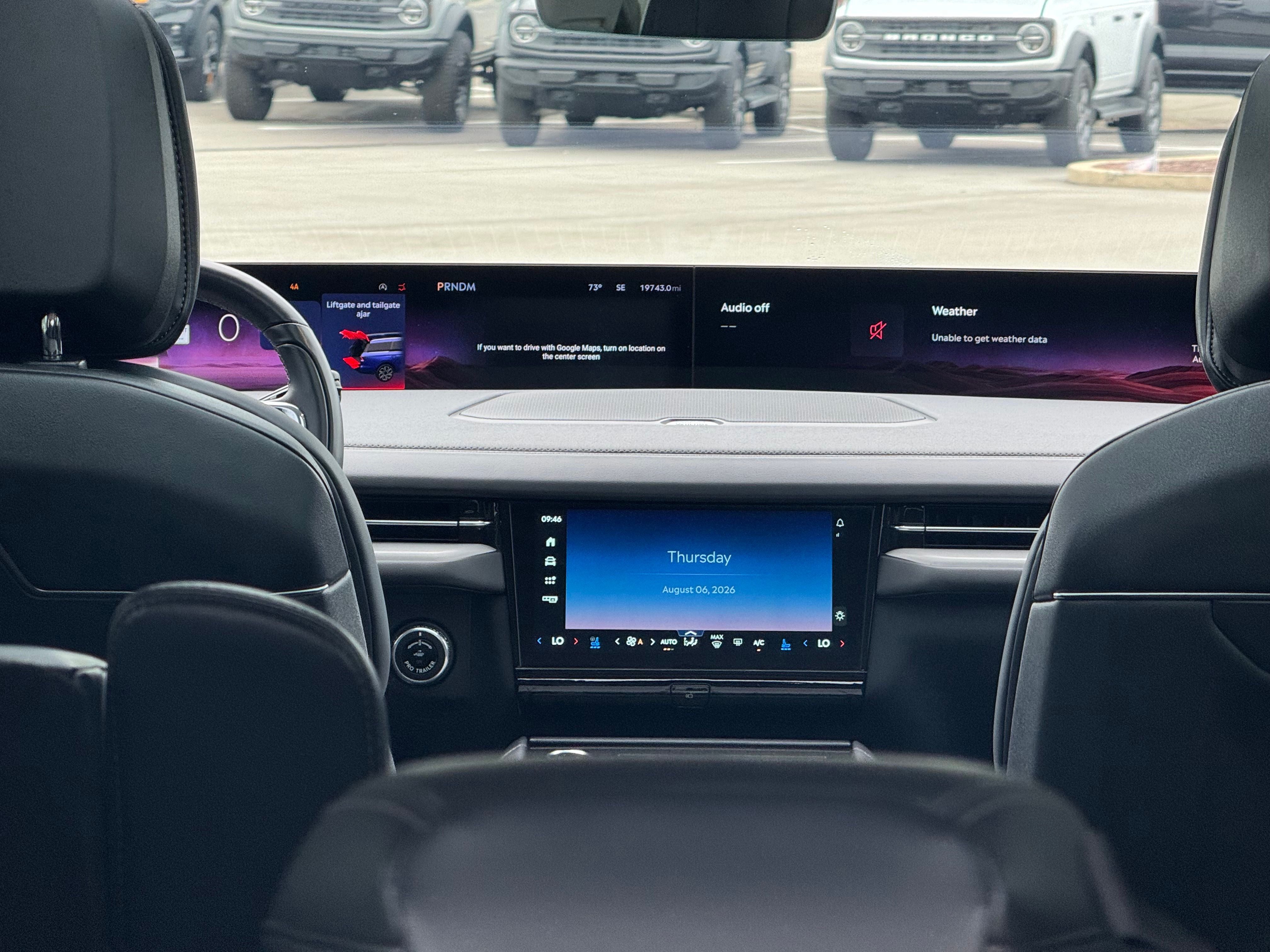 2025 Lincoln Navigator L Reserve