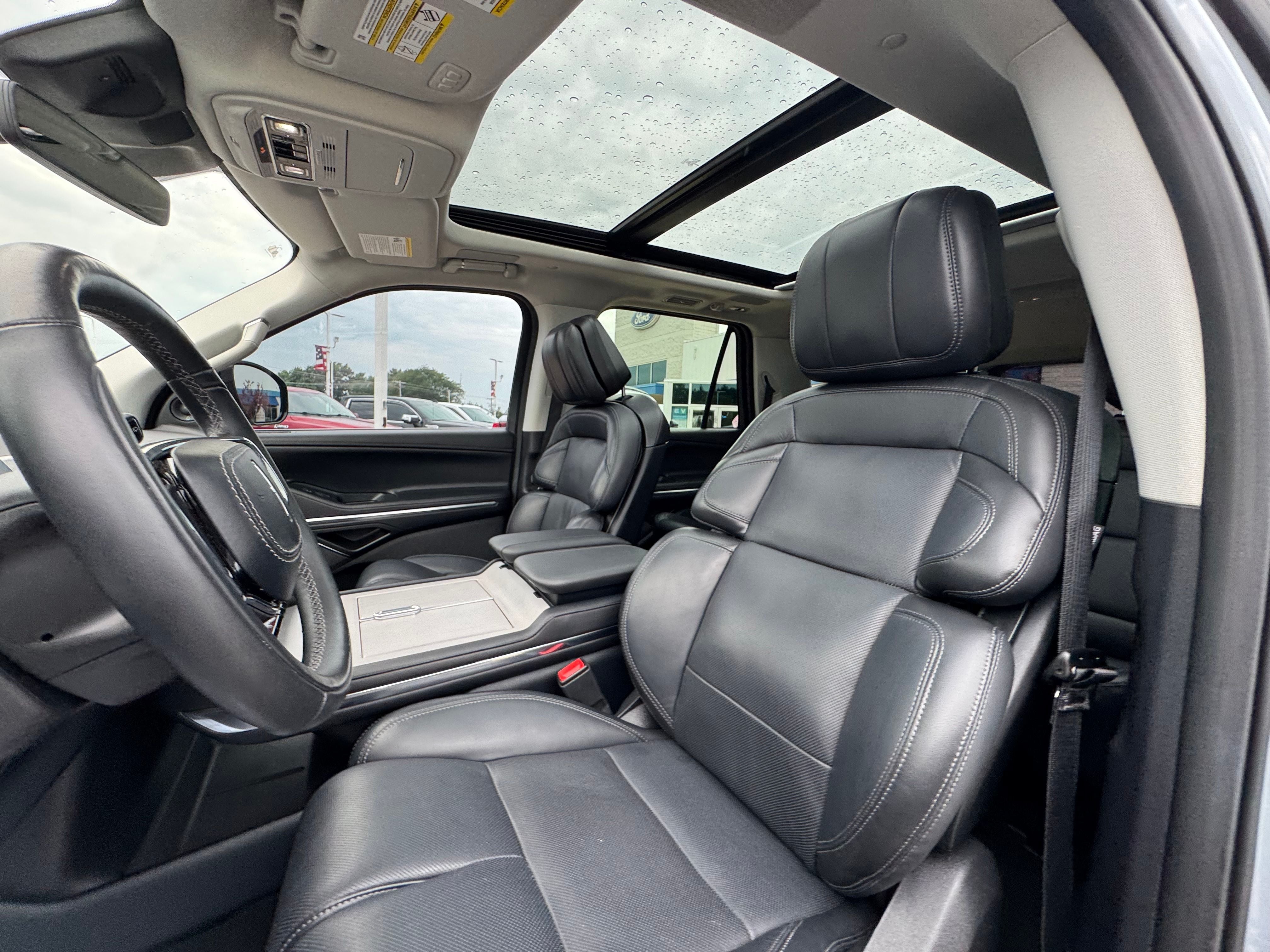 2025 Lincoln Navigator L Reserve