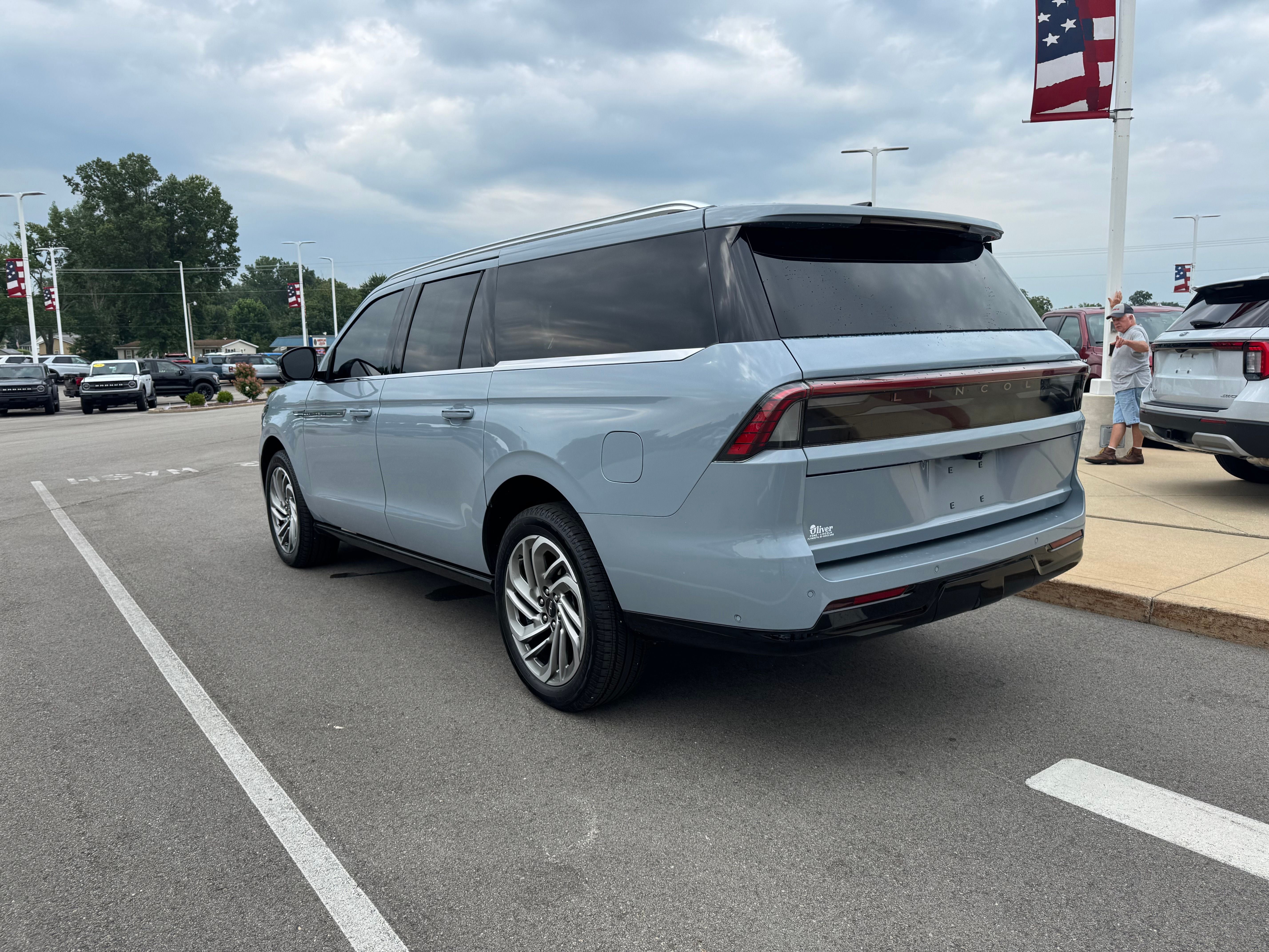 2025 Lincoln Navigator L Reserve