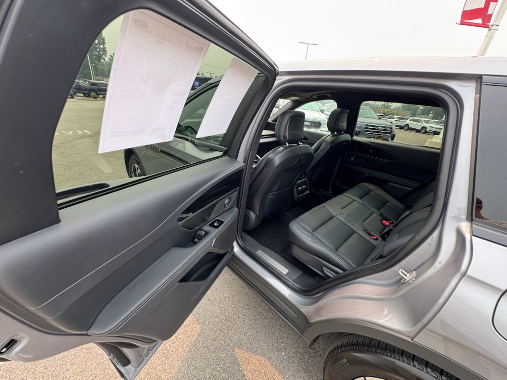 2025 Lincoln Nautilus Premiere AWD