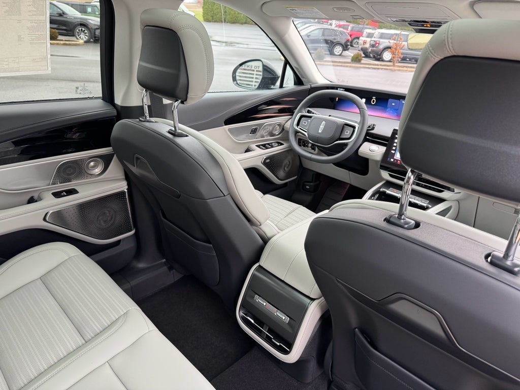 2026 Lincoln Nautilus Reserve AWD