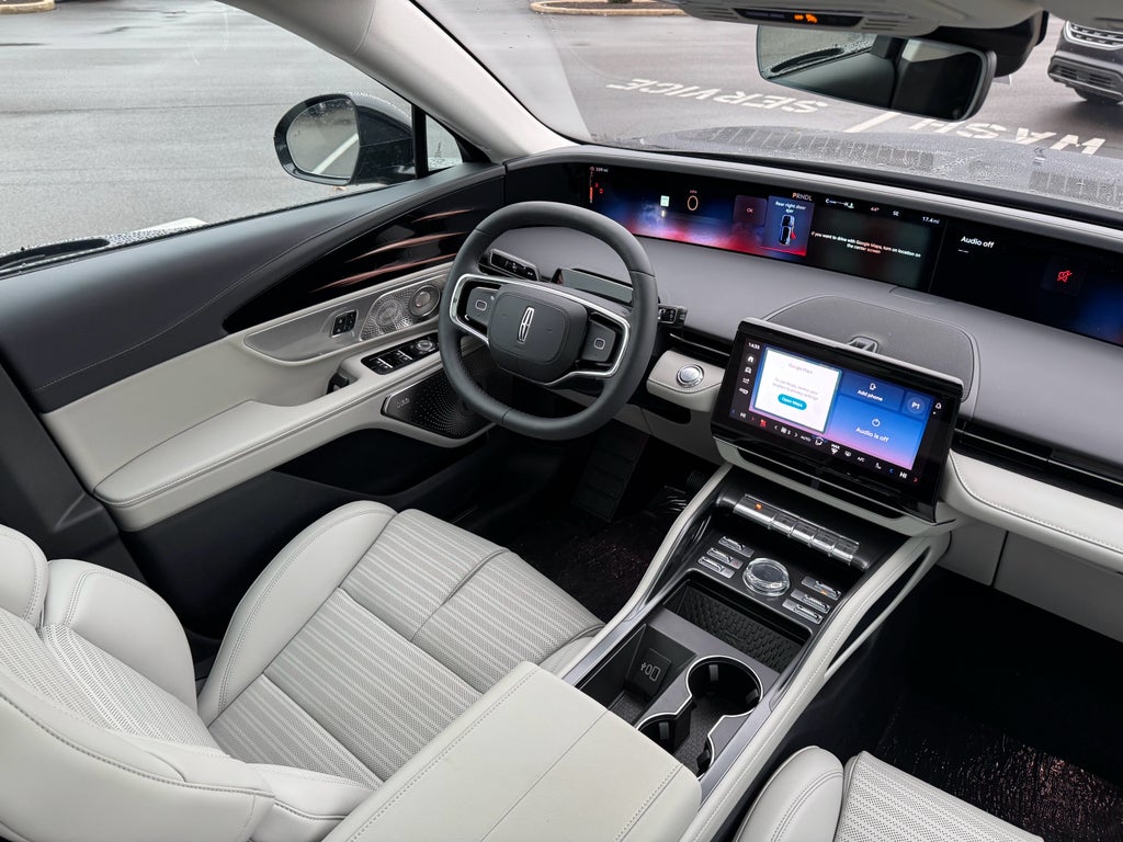 2026 Lincoln Nautilus Reserve AWD