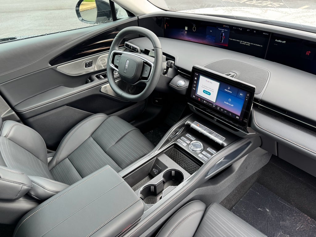 2026 Lincoln Nautilus Reserve AWD