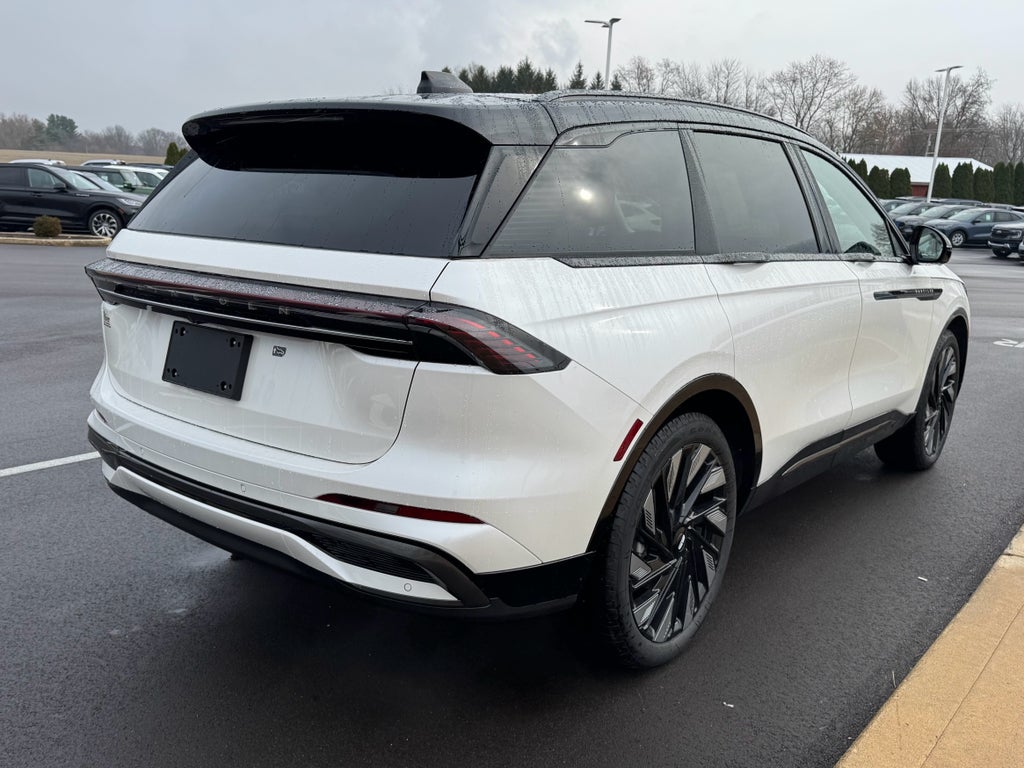 2026 Lincoln Nautilus Reserve AWD