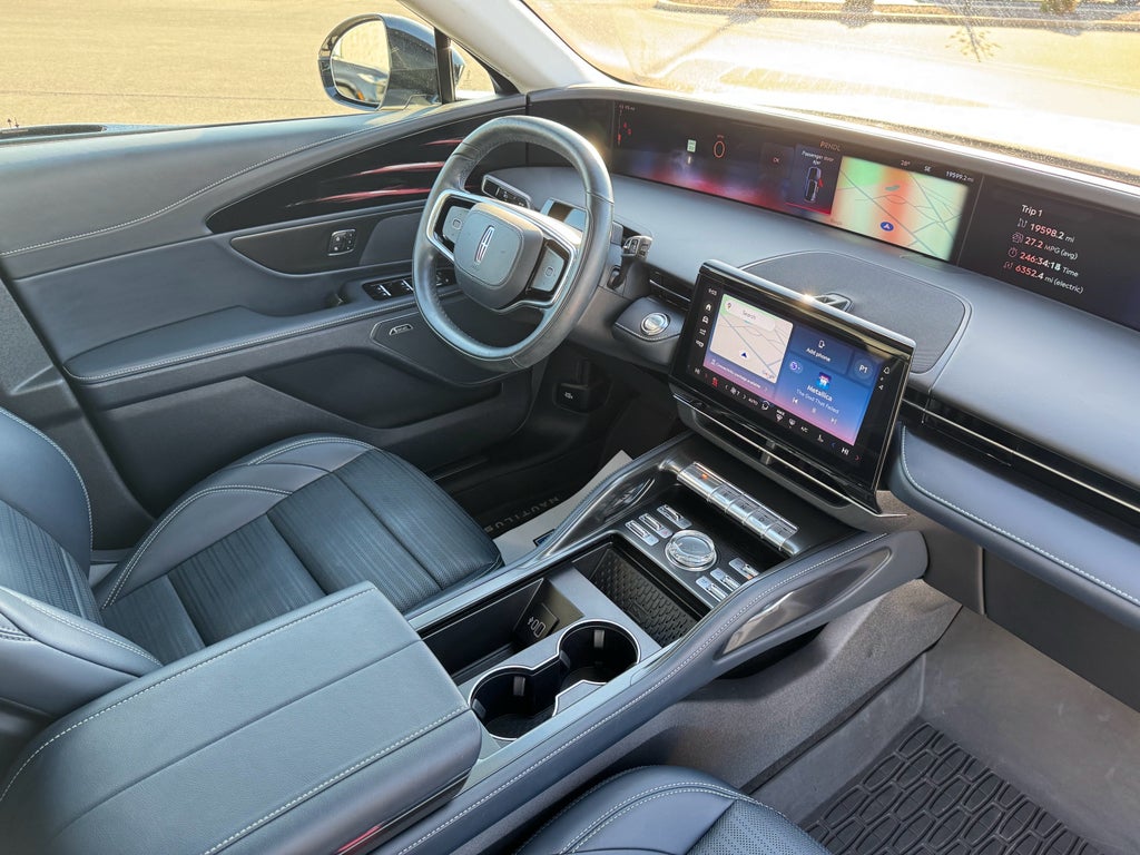2024 Lincoln Nautilus Reserve AWD