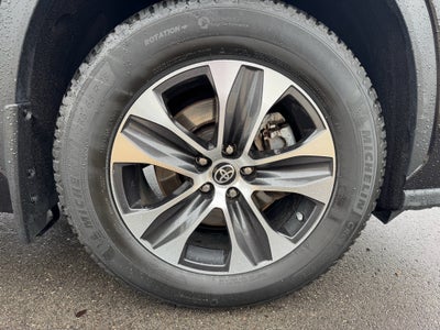 2022 Toyota Highlander XLE AWD