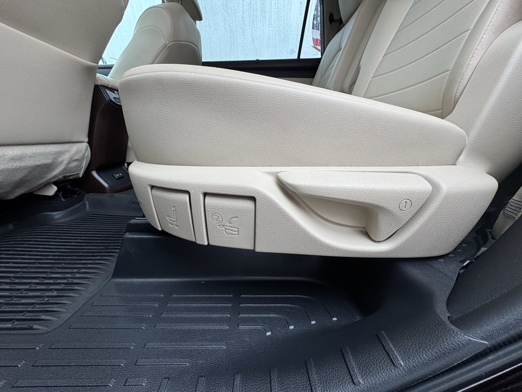 2022 Toyota Highlander XLE AWD