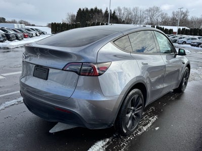 2025 Tesla Model Y Long Range AWD