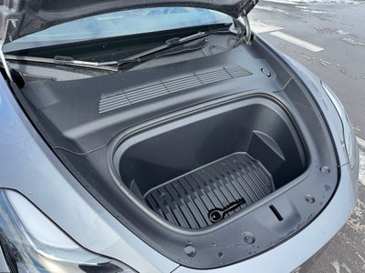 2025 Tesla Model Y Long Range AWD