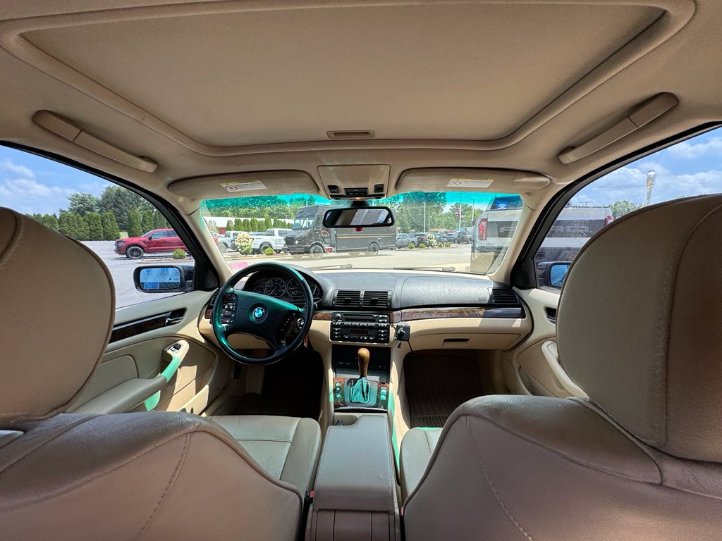 2001 BMW 3 series 330i AWD