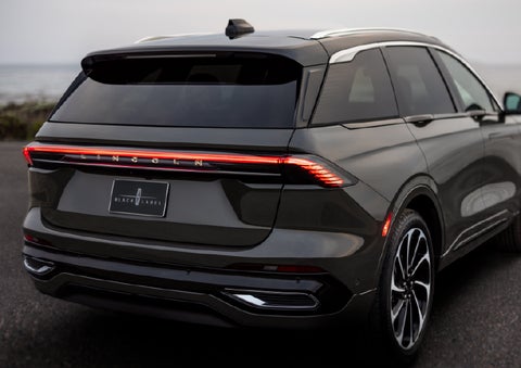 The rear of a 2025 Lincoln Black Label Nautilus® SUV displays full LED rear lighting. | Oliver Lincoln in Plymouth IN