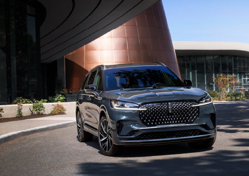 A 2026 Lincoln Black Label™ Aviator® SUV is shown with the available Special Edition Package. | Oliver Lincoln in Plymouth IN