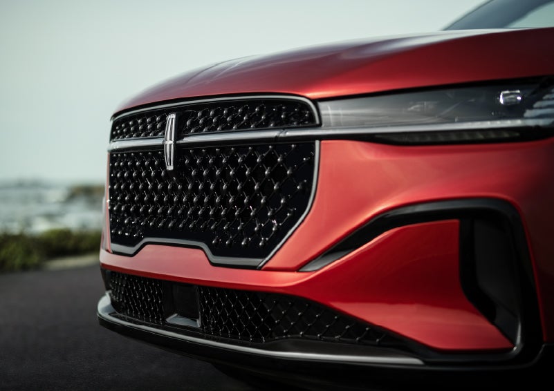 The sleek grille of a 2026 Lincoln Nautilus® SUV with the available Jet Appearance Package makes a bold statement. | Oliver Lincoln in Plymouth IN