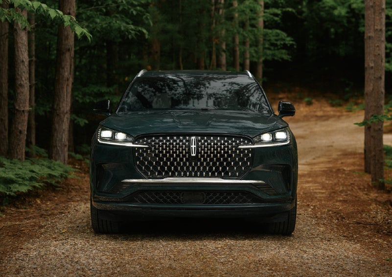 The front grille of a 2027 Lincoln Aviator® Black Label™ SUV is shown. | Oliver Lincoln in Plymouth IN